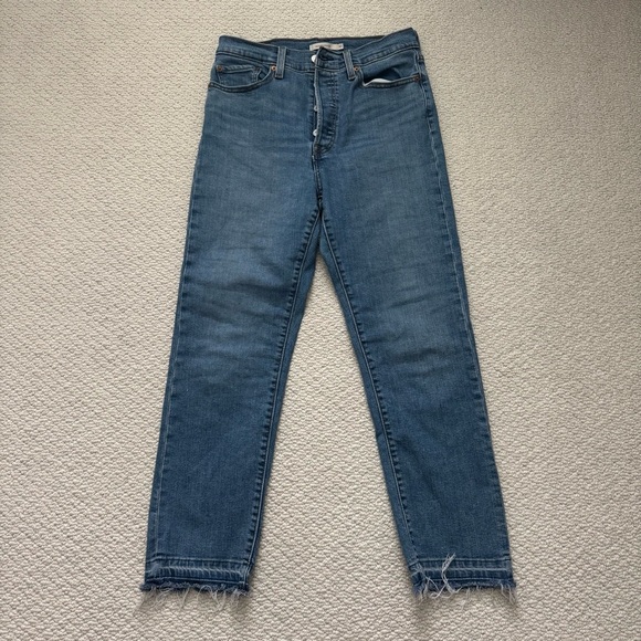 Levi's Denim - Levi's wedgie straight jeans with Raw Hem